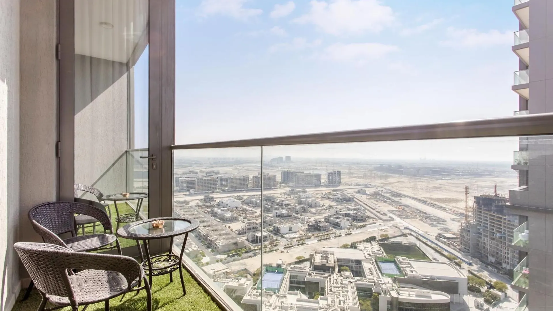 Stay By Latinem 2Br Holiday Home Cv A2709 Near Burj Khalifa Dubai United Arab Emirates